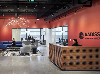以拥抱崭新办公设计为看法的办公装修空间的计划是怎样的——Radisson Hotel Americas