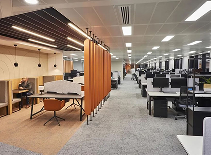 温馨配色的办公室装修设计空间是怎样的——Berenberg